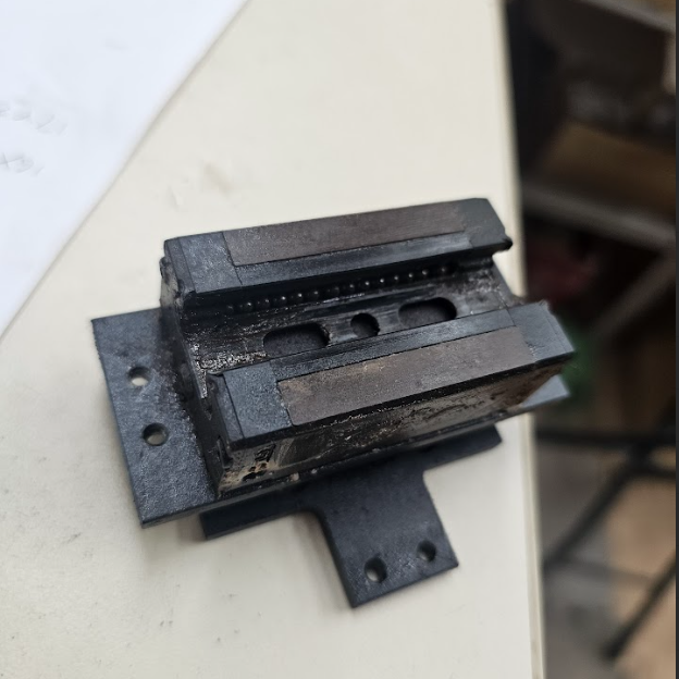 Monport Aftersales Parts | 130W Guide Rail Slider
