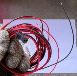 Monport Aftersales Parts | Connecting the Reno red light transmitter port to the motherboard